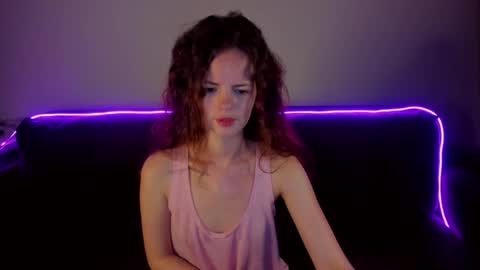 Snapshot of rubyattwood chatting on April 18, 2026, 1:20 am rubyattwood online show from April 18, 2026, 1:20 am
