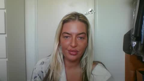 Snapshot of rubyredxxxoxxx chatting on January 3, 2025, 10:09 am rubyredxxxoxxx online show from January 3, 2025, 10:09 am