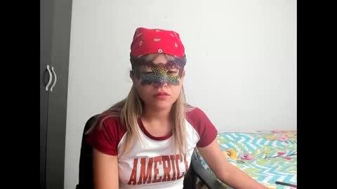 rubysexybell online show from April 16, 2026, 8:42 pm