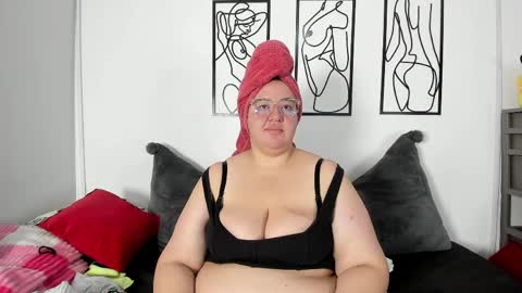 I am  Ruby online show from April 6, 2026, 8:21 pm