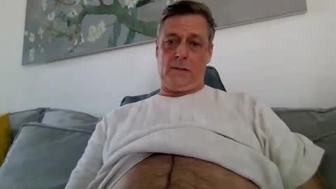 Snapshot of rudeski chatting on April 21, 2026, 3:17 pm rudeski online show from April 21, 2026, 3:17 pm