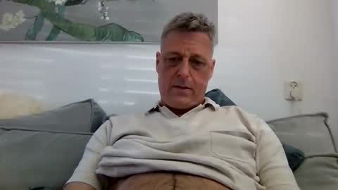 Snapshot of rudeski chatting on April 25, 2026, 1:03 pm rudeski online show from April 25, 2026, 1:03 pm