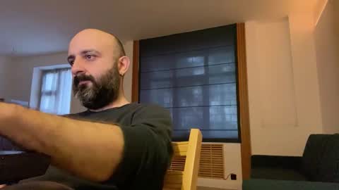 rufa_life online show from February 2, 2025, 8:35 am