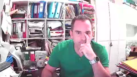 Snapshot of runner1978 chatting on December 6, 2024, 3:55 pm runner1978 online show from December 6, 2024, 3:55 pm