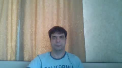 Snapshot of rusqadisx chatting on December 2, 2024, 9:35 am rusqadisx online show from December 2, 2024, 9:35 am