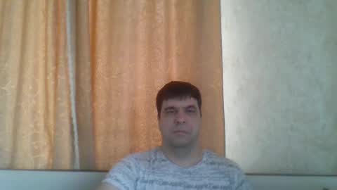Snapshot of rusqadisx chatting on January 15, 2025, 10:06 am rusqadisx online show from January 15, 2025, 10:06 am
