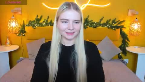 ruthbryant online show from November 30, 2025, 1:53 am