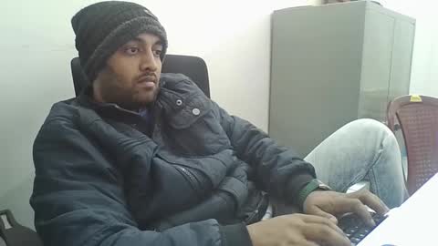 Snapshot of rwb17 chatting on December 28, 2024, 12:03 pm rwb17 online show from December 28, 2024, 12:03 pm