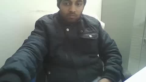 Snapshot of rwb17 chatting on December 31, 2024, 12:46 pm rwb17 online show from December 31, 2024, 12:46 pm