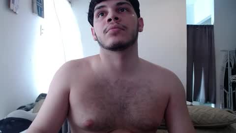 Snapshot of rx7900xtx chatting on April 1, 2026, 7:11 pm rx7900xtx online show from April 1, 2026, 7:11 pm