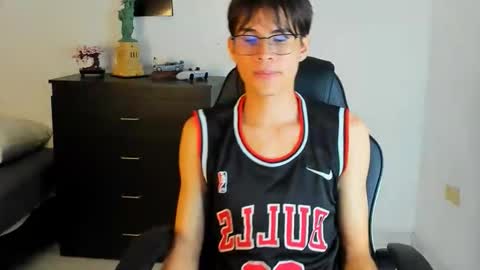 Nathan online show from May 26, 2026, 3:46 am