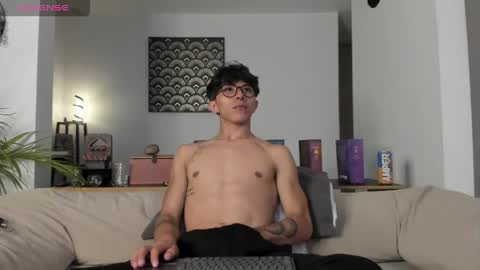 Ryan online show from May 24, 2026, 2:38 am