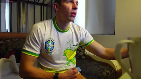 RYAN DOZER online show from November 20, 2025, 8:14 am