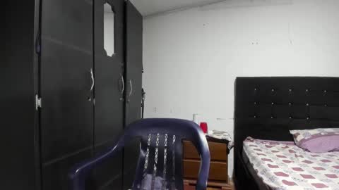 ryan_xc1 online show from March 9, 2026, 2:48 am