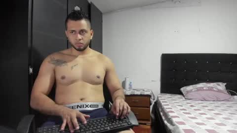 Snapshot of ryan_xc1 chatting on May 21, 2026, 2:29 am ryan_xc1 online show from May 21, 2026, 2:29 am