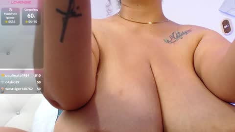 Hanna  online show from January 8, 2025, 1:42 am