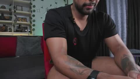 ryanboy30 online show from December 17, 2025, 9:43 pm