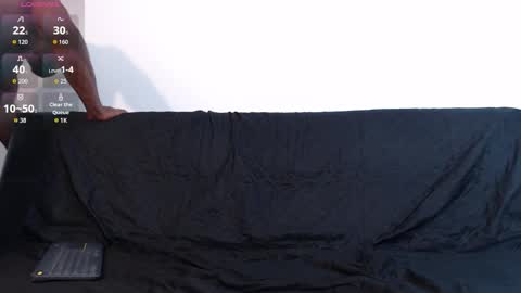 Instagram  Ryandwrn online show from October 24, 2025, 5:09 pm