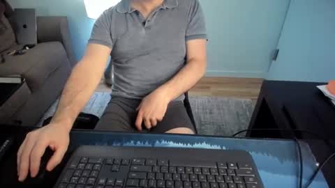 Snapshot of ryanontour chatting on November 21, 2025, 11:14 pm Ryan in NYC online show from November 21, 2025, 11:14 pm