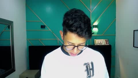 RyanPricee online show from January 3, 2025, 2:21 am