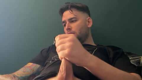 Snapshot of ryanthemainman chatting on February 25, 2026, 4:05 pm ryanthemainman online show from February 25, 2026, 4:05 pm
