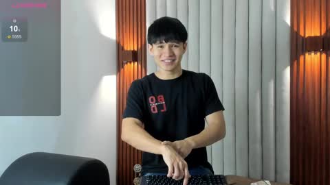 Ryo Kush online show from November 22, 2025, 4:00 am