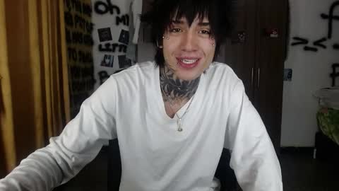 Ryoko online show from May 2, 2026, 4:28 am