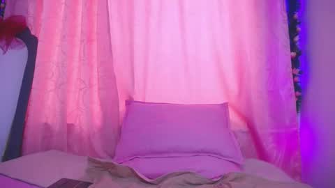 saalomee 1 online show from January 29, 2025, 4:19 pm