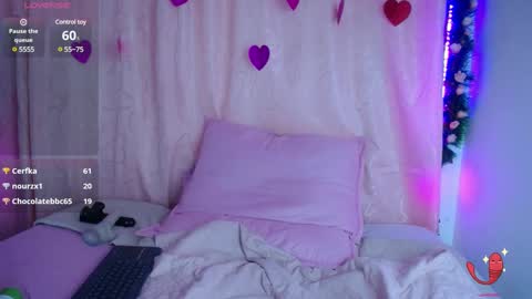 saalomee 1 online show from March 10, 2025, 8:34 pm