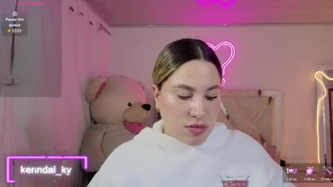 saaya_tay online show from April 17, 2026, 3:20 am