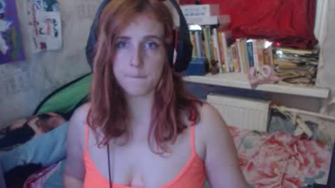 sabochka888 online show from September 17, 2025, 6:37 am