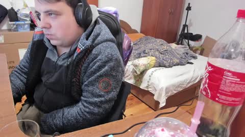 1141323  my Lord Mister Max   moms treasure online show from December 30, 2024, 2:31 am