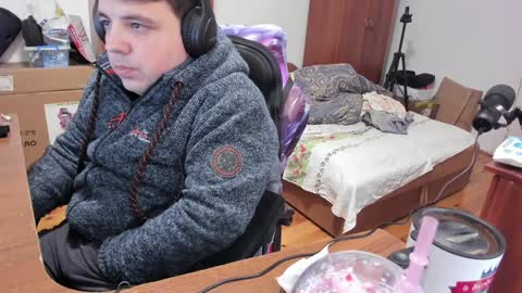 1141323  my Lord Mister Max   moms treasure online show from December 31, 2024, 7:53 am