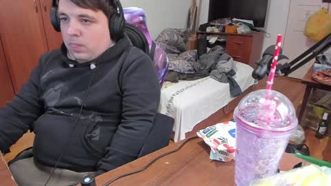 1141323  my Lord Mister Max   moms treasure online show from January 30, 2025, 8:54 am