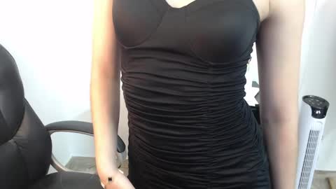 Snapshot of sabriinaa_fox chatting on April 24, 2026, 3:03 pm sabriinaa fox online show from April 24, 2026, 3:03 pm