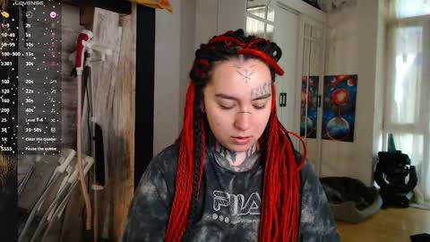 Lilith Solar online show from November 4, 2025, 9:52 am