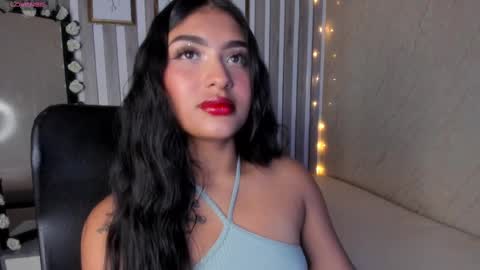 Snapshot of sabrinahims_ chatting on March 6, 2025, 10:58 pm mariana online show from March 6, 2025, 10:58 pm
