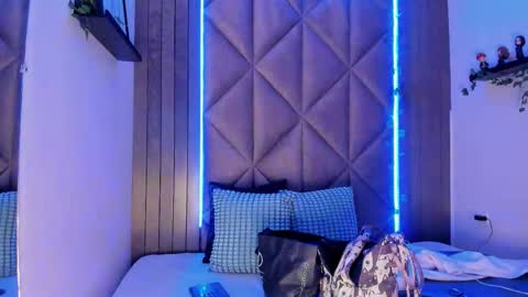 S A B R I N A  online show from January 11, 2026, 11:37 am