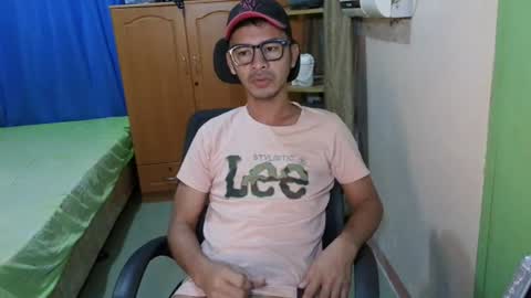 Snapshot of sachu01 chatting on July 21, 2026, 12:35 am Sachu01 online show from July 21, 2026, 12:35 am