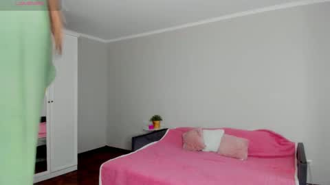 Snapshot of sacura_sacura chatting on February 16, 2026, 8:10 am Sacura online show from February 16, 2026, 8:10 am