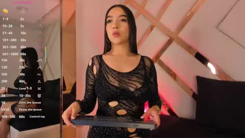       online show from September 18, 2025, 3:52 am