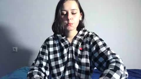 Snapshot of sademoface chatting on January 24, 2025, 3:54 am pluto online show from January 24, 2025, 3:54 am