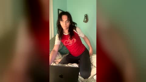 Sadie online show from December 17, 2025, 1:33 am