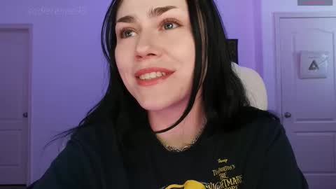 Snapshot of sadierenee96 chatting on October 9, 2025, 10:52 pm Sadie Renee  online show from October 9, 2025, 10:52 pm