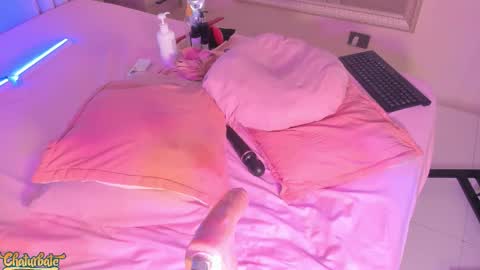 Mara online show from November 15, 2025, 6:11 am