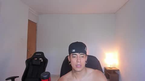 saenz_hotx online show from October 30, 2025, 7:14 pm