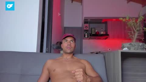 Snapshot of sag_1998 chatting on March 4, 2025, 9:40 am Sag online show from March 4, 2025, 9:40 am