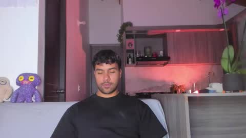 Sag online show from December 23, 2025, 1:14 am