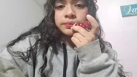 Snapshot of sahory_art chatting on February 25, 2026, 4:55 am sara online show from February 25, 2026, 4:55 am