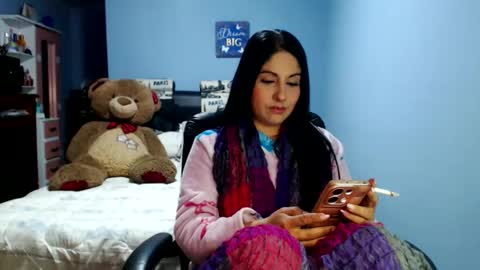 Karina online show from May 27, 2026, 2:52 am